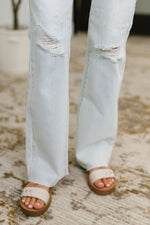 Load image into Gallery viewer, Judy Blue Alyse Mid Rise Destroy &amp; Fray Hem Bootcut

