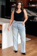 Load image into Gallery viewer, Judy Blue Brooke High Rise Control Top Vintage Wash Straight Jeans
