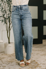 Load image into Gallery viewer, Judy Blue Ciera High Waist Rigid Magic Wihelmina Baggy
