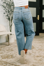 Load image into Gallery viewer, Judy Blue Claudia Mid Rise Wide Leg Ankle Jean

