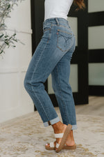 Load image into Gallery viewer, Judy Blue Colette Mid Rise Boyfriend Classic Cuffed
