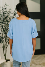 Load image into Gallery viewer, Counter Part Crinkle Woven V-Neck Top in Cornflower Blue
