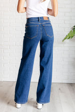 Load image into Gallery viewer, Judy Blue Hazel High Rise Vintage Wide Leg Jeans
