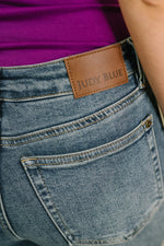 Load image into Gallery viewer, Judy Blue Jackie Mid Rise Flare Jean with Front Flap Pockets
