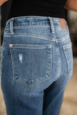 Load image into Gallery viewer, Judy Blue Julia High Rise 90&#39;s Straight Leg Jeans
