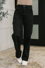Load image into Gallery viewer, Judy Blue Keira High Waist Cargo Wide in Black
