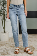 Load image into Gallery viewer, Judy Blue Mallory Mid Rise Bleach Wash Boyfriend Jeans
