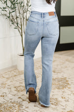 Load image into Gallery viewer, Judy Blue Marlena High Rise Shield Pocket Flare Jeans
