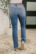 Load image into Gallery viewer, Judy Blue Maureen High Rise Distressed Bootcut Jeans
