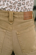 Load image into Gallery viewer, Judy Blue Nancy High Waist Wide Leg Ankle Jean with Vintage Front Yoke
