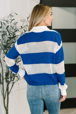Load image into Gallery viewer, Oceanfront Stroll Button Henley

