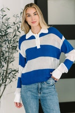 Load image into Gallery viewer, Oceanfront Stroll Button Henley
