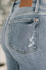 Load image into Gallery viewer, Judy Blue Robin High Waist Bootcut with Fray Hem

