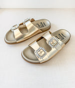 Load image into Gallery viewer, Stellar Rhinestone Buckle Slides in Gold

