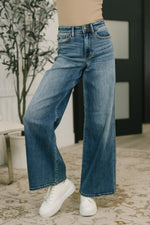 Load image into Gallery viewer, Judy Blue Shayla High Waist Retro Wide
