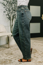 Load image into Gallery viewer, Judy Blue Teressa High Waist Marlow Jean with Hollywood Waist
