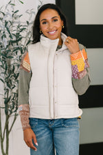 Load image into Gallery viewer, That&#39;s What I&#39;m Talkin&#39; About Puffer Vest in Sand Beige
