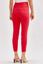 Load image into Gallery viewer, Dear Scarlett Magic Crop Skinny Pants

