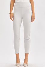 Load image into Gallery viewer, Dear Scarlett Magic Crop Skinny Pants
