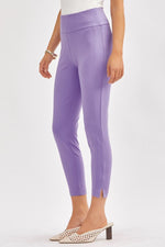 Load image into Gallery viewer, Dear Scarlett Magic Crop Skinny Pants
