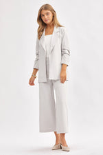 Load image into Gallery viewer, Dear Scarlett Magic 3/4 Blazer
