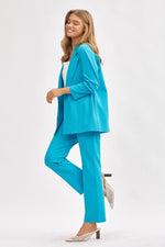 Load image into Gallery viewer, Dear Scarlett Magic 3/4 Blazer
